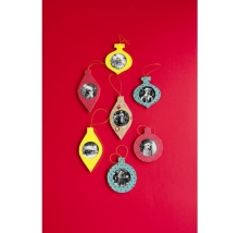 Bombka okrągła ( foto ) do zawieszania 8 x 9,5 x 0,5 cm. NO050 C, Decopatch